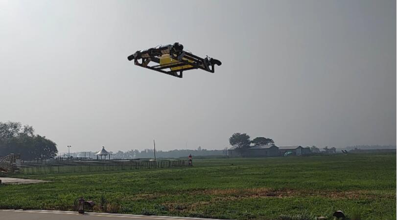 南開團隊研發國內首款垂直起降噴氣動力飛行器成功試飛